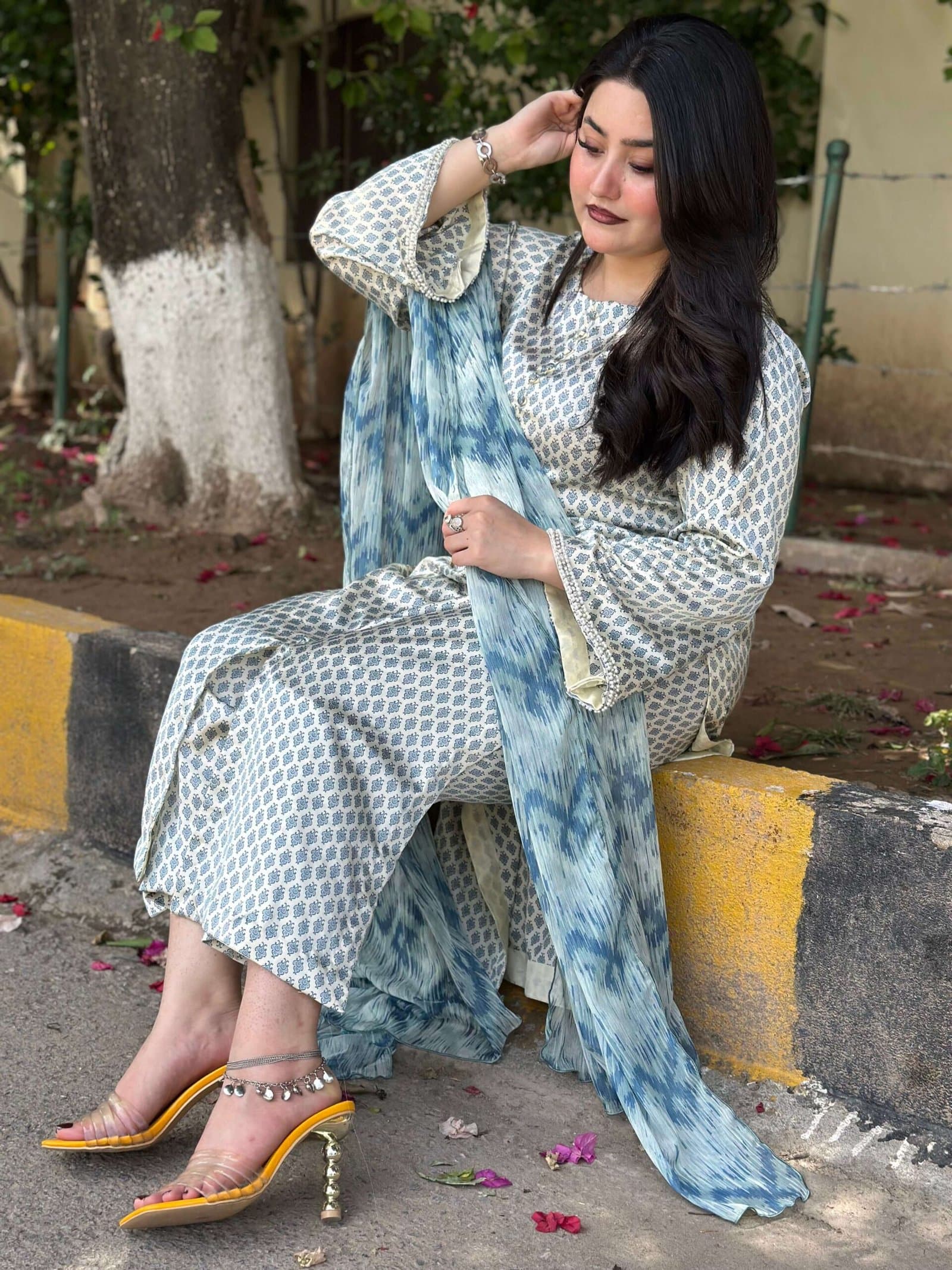 Cream & Blue Bell-Sleeve Silk Suit